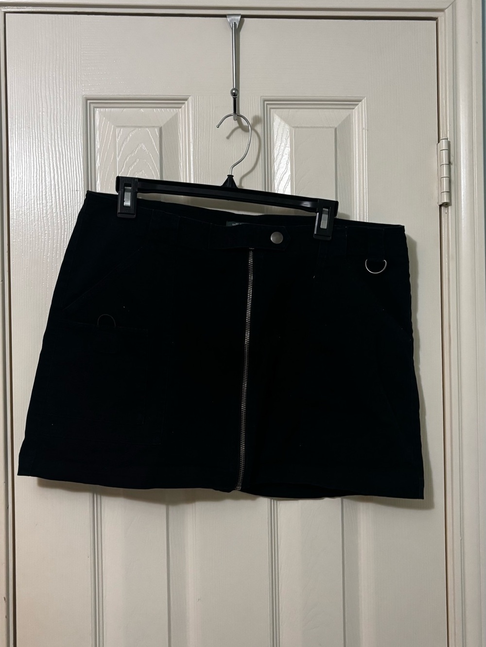 Black Front-Zip Women's Skirt